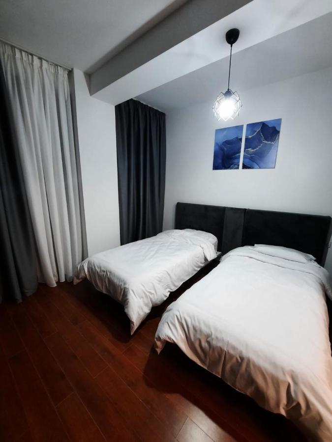 Modern Apartment Korca 3 Korce Exterior foto