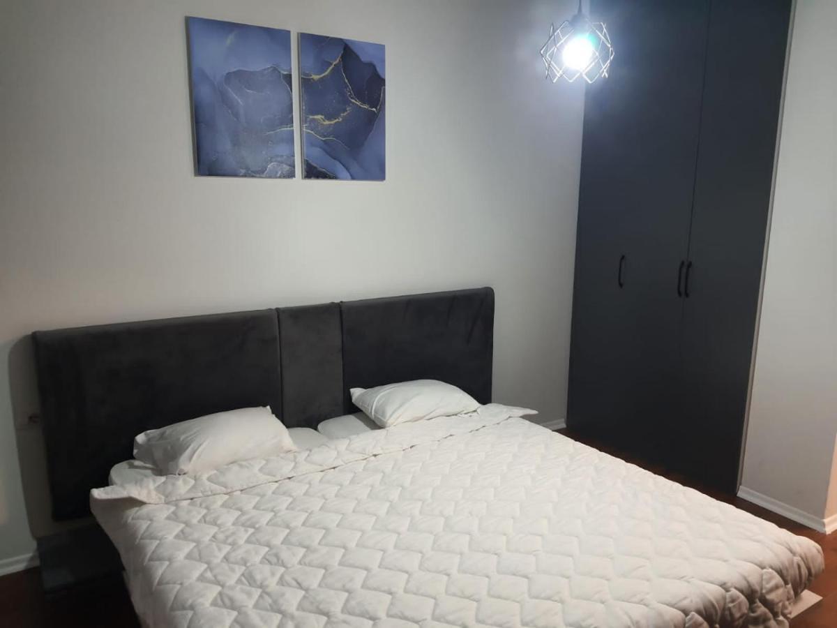 Modern Apartment Korca 3 Korce Exterior foto
